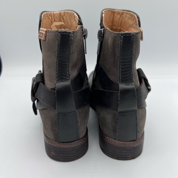 Pikolinos Ordinos Ankle boot with Leather accent strap & buckle, sz 35 black tan - Picture 5 of 10